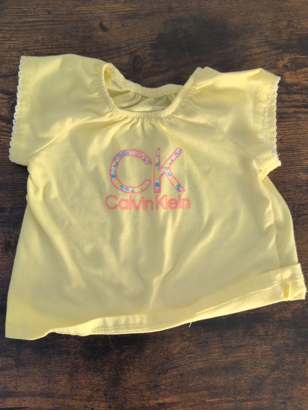 5/$25 Calvin Klein Yellow Short Sleeve Tee 6-9M
